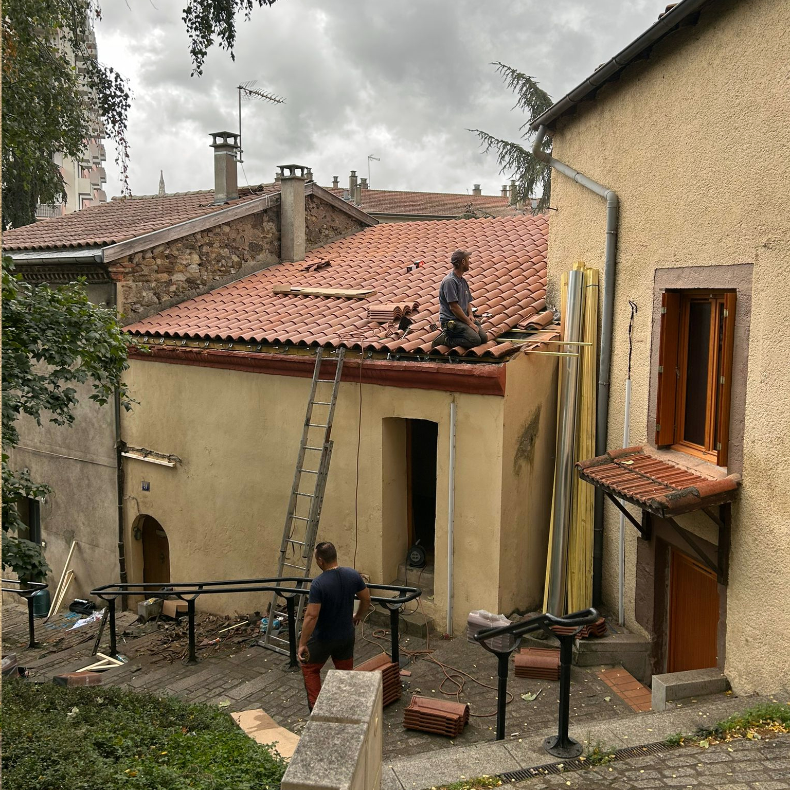 réparer votre toit JF Environnement Roanne